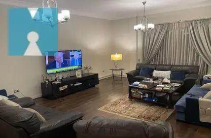 Townhouse - 4 Bedrooms - 3 Bathrooms for sale in Hadayek Al Mohandessin - 4th District - Sheikh Zayed City - Giza