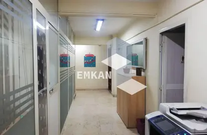 مساحات مكتبية - استوديو - 8 حمامات للايجار في شارع اللاسلكي - اللاسلكي - المعادي الجديدة - حي المعادي - القاهرة