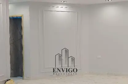 Apartment - 3 Bedrooms - 1 Bathroom for sale in Degla Landmark - Nasr City Compounds - Nasr City - Cairo