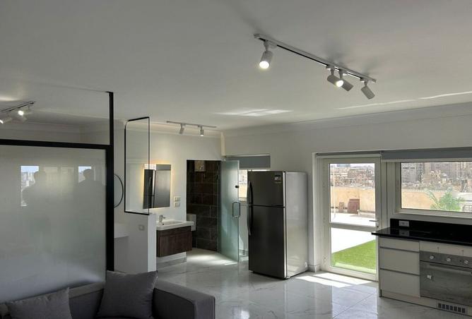 8421908 - Property Image 3