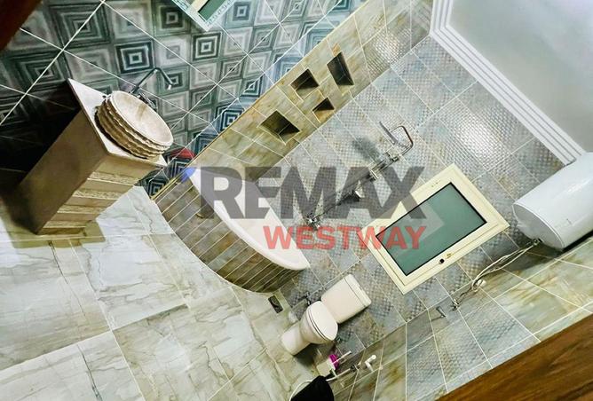 8431033 - Property Image 3