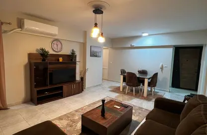 Apartment - 2 Bedrooms - 1 Bathroom for rent in El Rehab Extension - Al Rehab - New Cairo City - Cairo