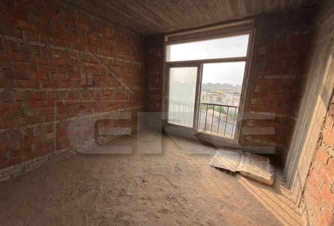 8244223 - Property Image 2