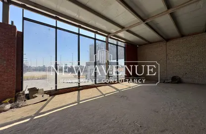 Show Room - Studio - 2 Bathrooms for rent in New Cairo Centre - North Teseen St. - The 5th Settlement - New Cairo City - Cairo