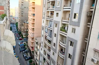 Apartment - 3 Bedrooms - 2 Bathrooms for sale in Smouha - Hay Sharq - Alexandria