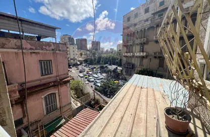 شقة - 2 غرف نوم - 1 حمام للبيع في شارع الرصافة - محرم بك - حي وسط - الاسكندرية