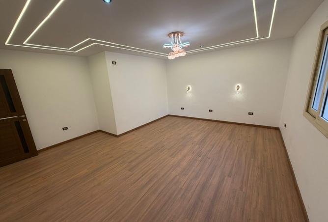 8526989 - Property Main Image