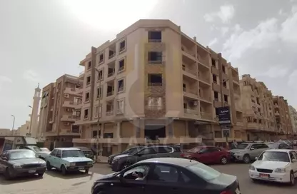 Apartment - 3 Bedrooms - 2 Bathrooms for sale in 10th Sector - Zahraa El Maadi - Hay El Maadi - Cairo