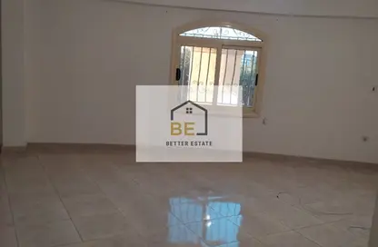 Apartment - 3 Bedrooms - 3 Bathrooms for rent in Ganoob El Acadimia - New Cairo City - Cairo