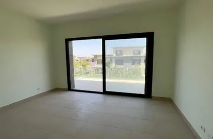 Apartment - 2 Bedrooms - 3 Bathrooms for sale in Swan Lake Residence - 5th Settlement Compounds - The 5th Settlement - New Cairo City - Cairo