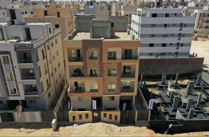 Apartment - 3 Bedrooms - 3 Bathrooms for sale in New Narges - New Cairo City - Cairo