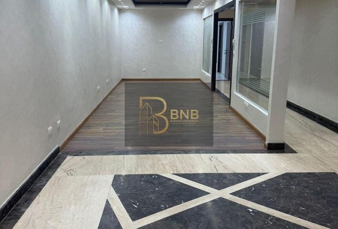 8382043 - Property Main Image