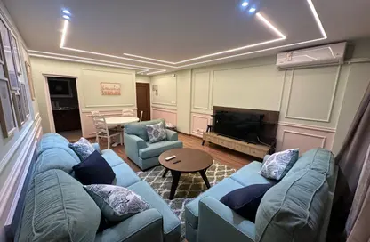 Apartment - 2 Bedrooms - 1 Bathroom for rent in El Rehab Extension - Al Rehab - New Cairo City - Cairo