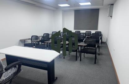 مساحات مكتبية - استوديو - 2 حمامات للايجار في شارع مجمع البنوك - شارع التسعين الجنوبي - التجمع الخامس - مدينة القاهرة الجديدة - القاهرة