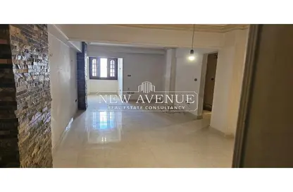 Apartment - 3 Bedrooms - 2 Bathrooms for sale in El Narges Buildings - Al Narges - New Cairo City - Cairo