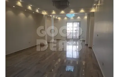 Apartment - 3 Bedrooms - 3 Bathrooms for sale in District 3 - The 5th Settlement - New Cairo City - Cairo