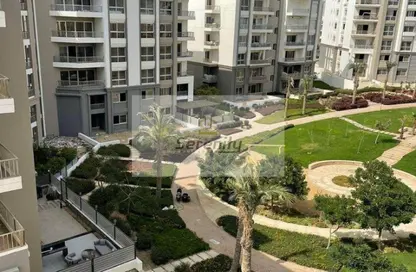 Apartment - 3 Bedrooms - 3 Bathrooms for sale in Hyde Park - 5th Settlement Compounds - The 5th Settlement - New Cairo City - Cairo