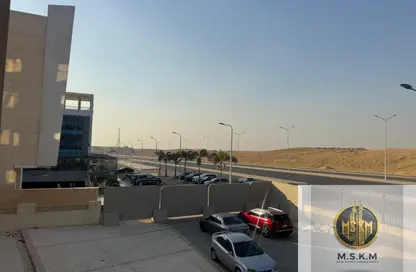 شقة - 3 غرف نوم - 2 حمامات للبيع في شارع الشهيد سيد محرم - التجمع الاول - مدينة القاهرة الجديدة - القاهرة