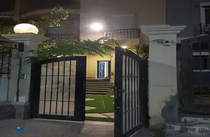 Villa - 4 Bedrooms - 3 Bathrooms for sale in Galleria Residences - South Investors Area - New Cairo City - Cairo