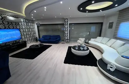 منزل مزدوج - 4 غرف نوم - 4 حمامات للبيع في كونتيننتال جاردنز - الحي الثاني عشر - الشيخ زايد - الجيزة