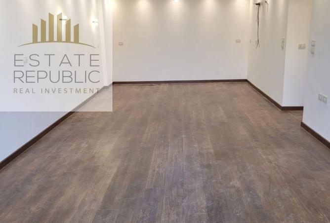 8322885 - Property Image 2