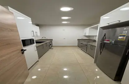 Apartment - 2 Bedrooms - 3 Bathrooms for rent in October Plaza - 6 October Compounds - 6 October City - Giza
