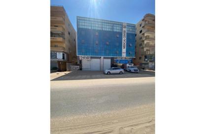 Shop - Studio - 3 Bathrooms for sale in Gate 4 - Mena - Hadayek El Ahram - Giza