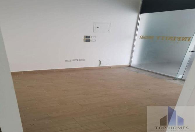 8042010 - Property Image 2