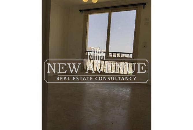 8260798 - Property Image 3