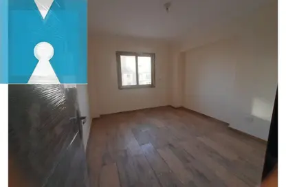 Apartment - 3 Bedrooms - 2 Bathrooms for sale in بوابة النعيم - Riviera City - Sheikh Zayed City - Giza