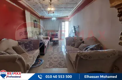 Apartment - 3 Bedrooms - 2 Bathrooms for sale in Mahmoud Al Essawy St. - Sidi Beshr - Hay Awal El Montazah - Alexandria