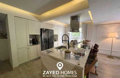 Apartment - 2 Bedrooms - 2 Bathrooms for sale in Beverly Hills - Sheikh Zayed Compounds - Sheikh Zayed City - Giza