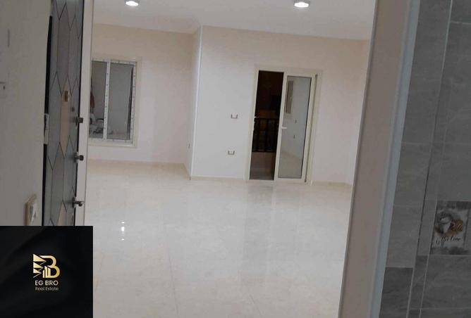 8343053 - Property Image 2