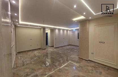 Office Space - Studio - 3 Bathrooms for rent in Ismailia Desert Road - El Nozha El Gadida - El Nozha - Cairo