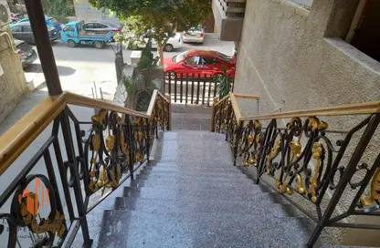 Apartment - 3 Bedrooms - 2 Bathrooms for sale in Mohandessin - Giza