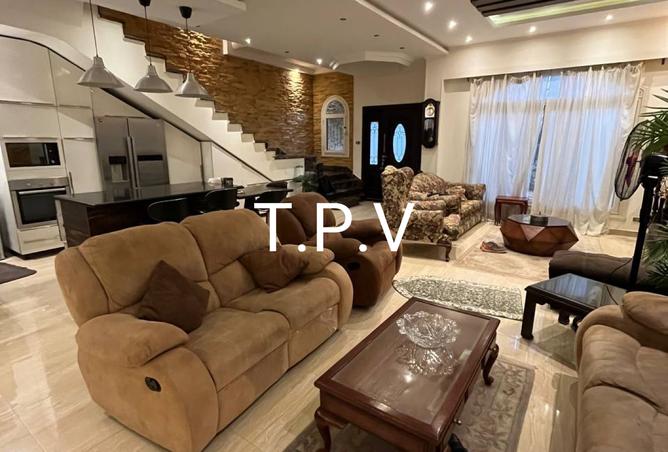 8127090 - Property Image 2