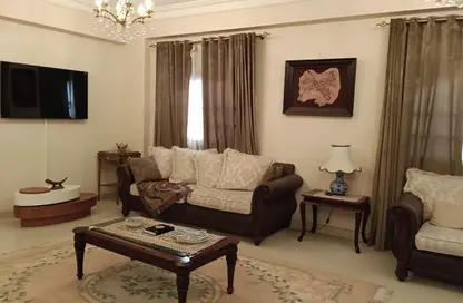 Apartment - 3 Bedrooms - 2 Bathrooms for rent in Al Sadat Axis - The 1st Settlement - New Cairo City - Cairo