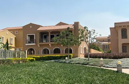Villa - 4 Bedrooms - 5 Bathrooms for sale in Hyde Park - 5th Settlement Compounds - The 5th Settlement - New Cairo City - Cairo