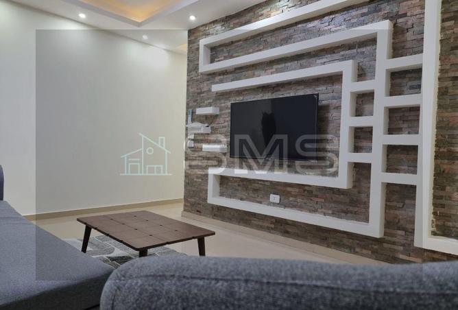 8473102 - Property Main Image