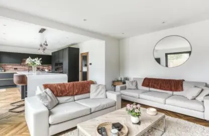 Apartment - 3 Bedrooms - 3 Bathrooms for sale in AlKarma Kay - Sheikh Zayed Compounds - Sheikh Zayed City - Giza