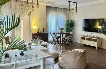 شقة - 2 غرف نوم - 2 حمامات للبيع في ستودا - شيراتون المطار - النزهة - القاهرة