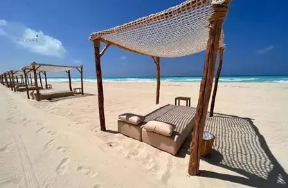 شاليه - 2 غرف نوم - 2 حمامات للبيع في هاسيندا وترز - قسم الضبعة - الساحل الشمالي