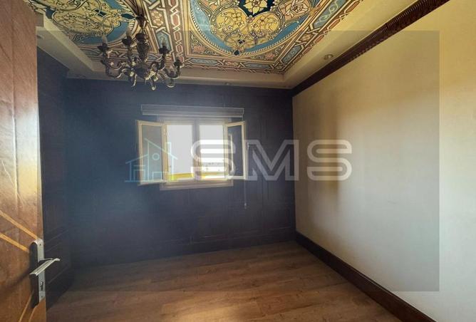 8072404 - Property Image 2
