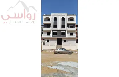 Apartment - 3 Bedrooms - 3 Bathrooms for sale in New Narges - New Cairo City - Cairo