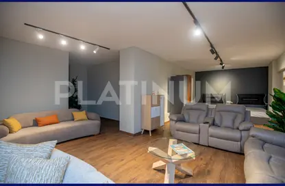 Shop - Studio - 2 Bathrooms for rent in Al Geish Road - Camp Chezar - Hay Wasat - Alexandria