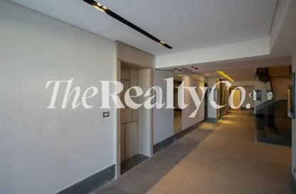 Apartment - 1 Bedroom - 2 Bathrooms for sale in Mountain View iCity - 5th Settlement Compounds - The 5th Settlement - New Cairo City - Cairo