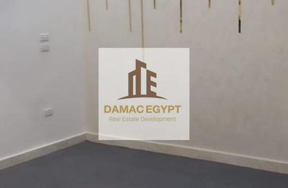 شقة - 2 غرف نوم - 2 حمامات للبيع في شارع 50 - الحي الثالث - مدينة 6 أكتوبر - الجيزة