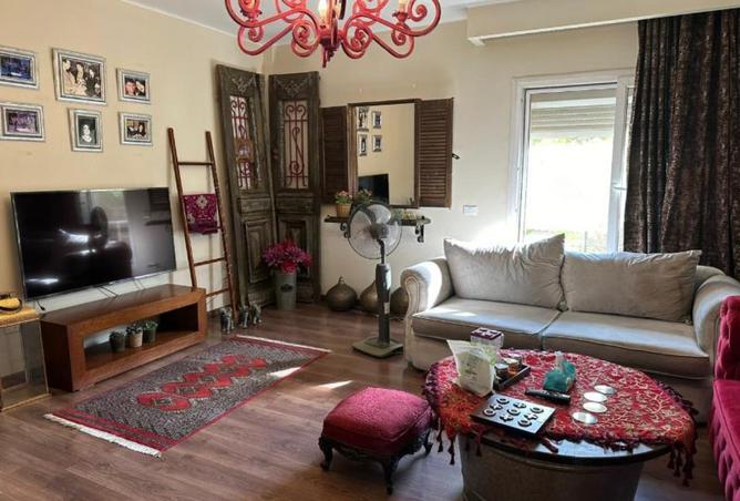 8561995 - Property Image 2