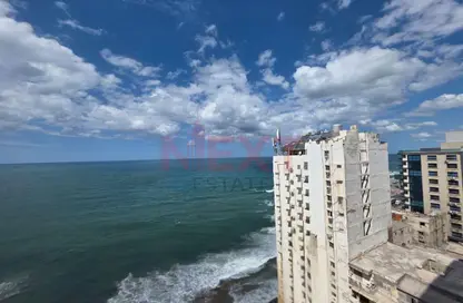 شقة - 3 غرف نوم - 3 حمامات للبيع في طريق الجيش - كامب شيزار - حي وسط - الاسكندرية