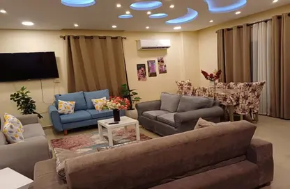 شقة - 3 غرف نوم - 2 حمامات للايجار في عمارات البنفسج - البنفسج - مدينة القاهرة الجديدة - القاهرة